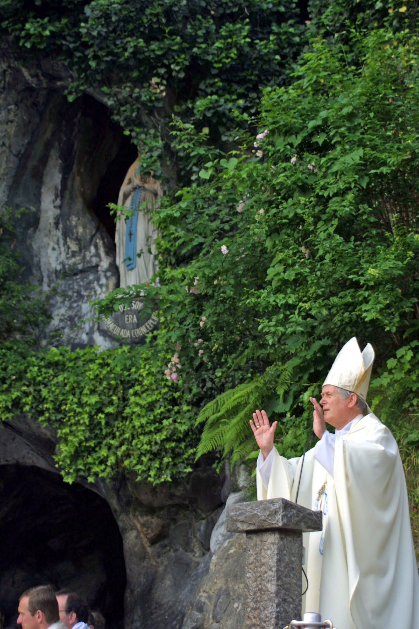 Pilgerfahrt der Generationen Familienwallfahrt nach Lourdes 28. Mai - 04.