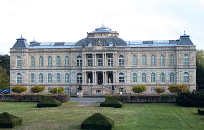 Universitätsstadt und zweitgrößte Stadt Thüringens mit knapp 110.000 Einwohnern (20.