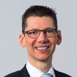 Alexander Wünsche, Partner Falk & Co Bergstraße "Überragend am Mannheim Master of Accounting & Taxation sind sein starker Praxisbezug und der