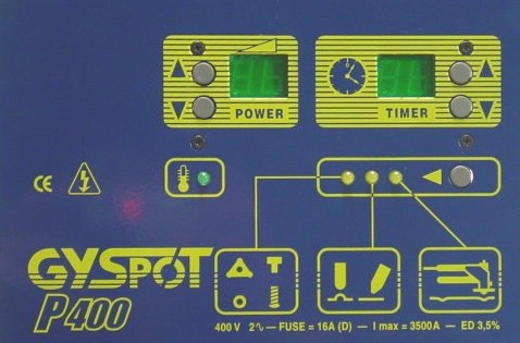 5- Beschreibung der Maschine Gyspot P230 and P400 : Frontansicht Stromversorgung Tasten zur Einstellung der
