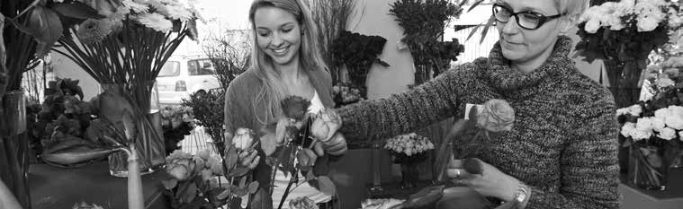 Floristik In Szene setzen - Warenpräsentation, die begeistert! - Tischaufbau: Wer gekonnt präsentiert, der steigert auch seinen Umsatz! - Erlebniseinkauf im Floristgeschäft?