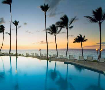 Die 3 Restaurants bieten amerikanische Küche und hawaiianische Spezialitäten, Lounge, Café, Einkaufspassage, Ausflugsschalter; riesige Poollandschaft mit 5 Pools, 2 Whirlpools, einer Wasserrutschbahn