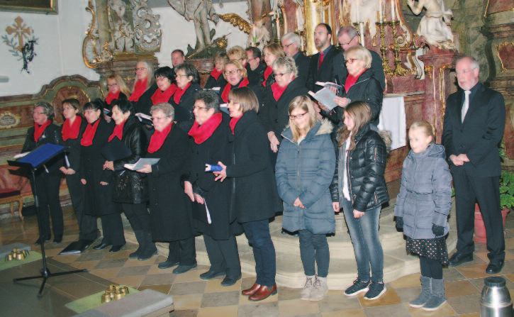 Weihnachtsmarktes in Buttenheim. Zahlreiche Besucher folgten der Einladung für den 4. Dezember 2016 in die Pfarrkirche St. Bartholomäus, die für diesen Anlass den würdigen Rahmen bietet. Vors.