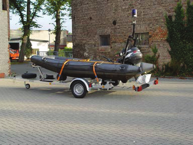 Wasserschutzpolizei Berlin Ladungssicherung beim Transport von Wasserfahrzeugen Neues Ufer 1 10553 Berlin-Tiergarten Fon: (030)