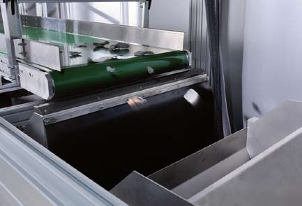 Am Fraunhofer ILT wurde ein Inline-Verfahren zur Laser- Direktanalyse an bewegten Objekten entwickelt, das für die Sortierung von metallischen Produktionsschrotten mit flacher Geometrie bereits