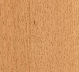 Die feinporige und gleichmässige Struktur lässt das Holz schlicht und zurückhaltend wirken. Farblich variiert es von blassgelblich bis rötlich weiss.