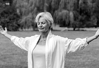Gesundheit: Fernöstliche Körpererfahrung Bewegung Nordic Walking Tai Chi und Qigong Grundlagen Für Anfänger und Wiedereinsteiger Dr.