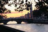 f Dublin - Ausflüge, Tickets & Hotels Entdecken Sie Irlands wirtschaftliche und kulturelle Metropole.
