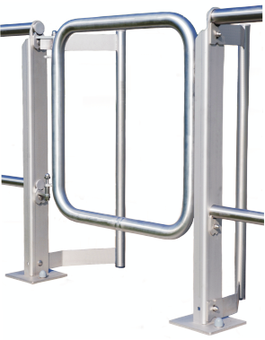 Geländertür TG06 als selbstschließende Systemtür für alle Seiten- und Öffnungsrichtungen, vorgerichtet für den Anbau an alle Geländerpfostentypen (ein/zwei Knieleisten) ohne Baustellenschweißung.