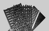 Krycie rošty pre líniové odvodňovacie systémy MultiDrain V 150 S 5) / V 150 G 5) s Drainlock, s ochranou hrán, z pozinkovanej ocele, antikoróznej ocele a tvárnej liatiny svetlá šírka 15,0 cm triedy