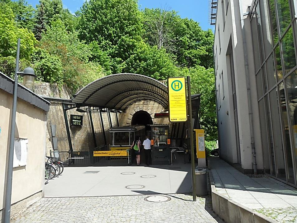 Straßenbahnlinie 18, später Linie 4 nach