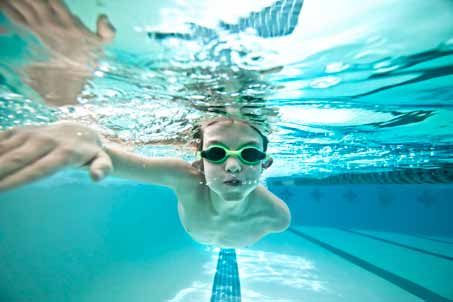 Solare Schwimmbaderwärmung 3 Monate länger baden!