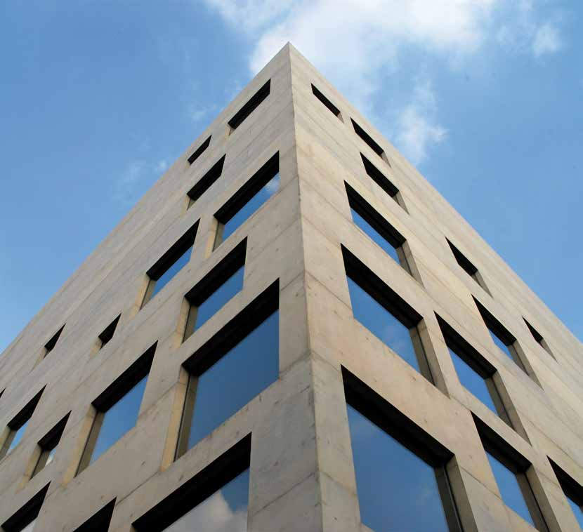 GebäudeKlima Schweiz stellt sich vor Der Hersteller- und Lieferanten- Verband der Heizungs-, Lüftungsund Klimatechnik GebäudeKlima Schweiz ist die bedeutendste Schweizer Hersteller- und