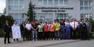 26 Die DVS-Landeswettbewerbe Jugend schweißt 2013 DVS-Landesverband Sachsen-Anhalt: Vom Finden und Fördern junger Talente In der Schweißtechnischen Lehranstalt (SL) Magdeburg ist am 8.