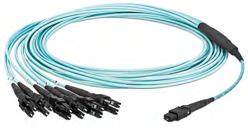 PreConnect fiber PreConnect Fiber MTP HarneSSe Für unsere kanalweise gekreuzten MTP Trunks Typ 1 Typ 2 AnwendungSBereiche Typ 1 Zur geräteinternen Verkabelung von großen Servern und Switchen in