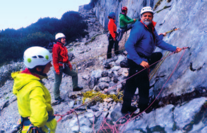 Termin: Sonntag, 14. Mai. Trainer C Kai Petersen, Tel. 0162/9211151, Trainer C Christian Ramm Klettersteigkurs für Fortgeschrittene Voraussetzung: Klettersteigerfahrung, mind.