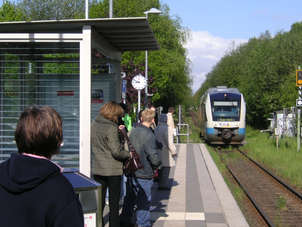 Evaluierung der Nutzung neuer Stationen in Schleswig-Holstein: Start-/Zielpunkt : - im 500m-Radius: 35% der Nutzer - im