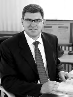 Leute - Heute Zum 01. Januar 2016 übernimmt Joachim Franzke die Geschäftsführung der GWB Börnsen und tritt damit die Nachfolge des langjährigen Geschäftsführers Joachim Reuland an.