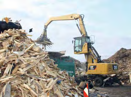 Die neue Baumaschine hat ein großes Pensum bei dem zertifizierten Entsorgungsfachbetrieb Holz-Recycling-Ulm, einem Unternehmen der Geigergruppe und der Firma Heim, abzuarbeiten.
