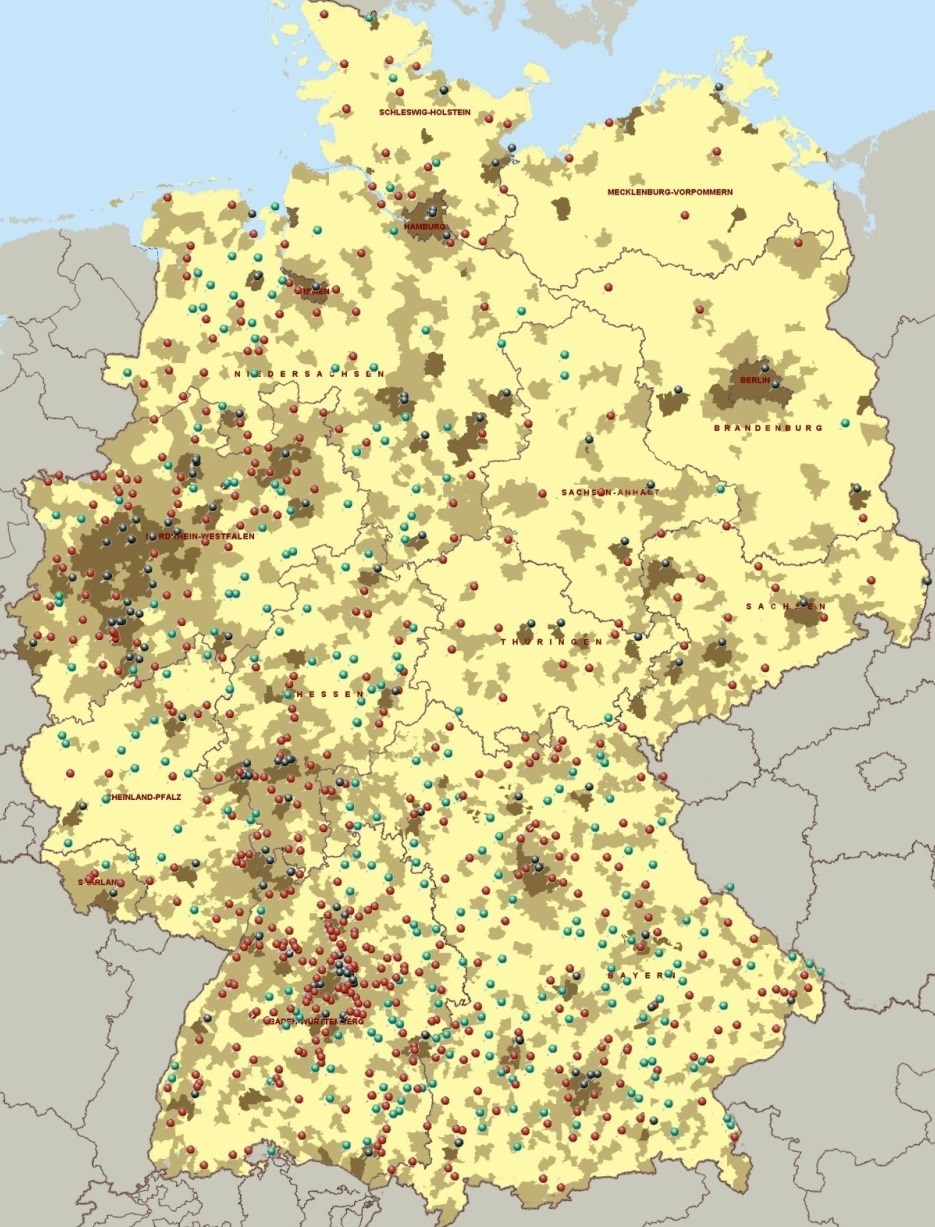 4.3 Datenbasis 105 4.3.3.6 Verteilung der untersuchten Banken in Deutschland Abbildung 19 stellt die räumliche Anordnung der untersuchten Banken dar.
