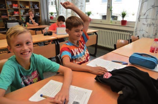 PROJEKT 2 Schule ist auf dem Platz: Extra-Schicht für Grundschüler Das erste Projekt, das im Rahmen der Essener Chancen im Jahr 2012 umgesetzt wurde.