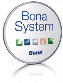 Geölt/gewachste Oberfläche: Tiefenreinigung mit dem Bona PowerScrubber gefolgt von einem Auftrag mit Bona Wax Oil Refresher.