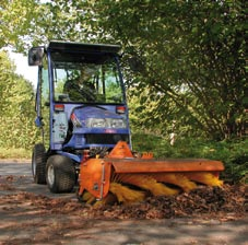 TXG 23 Beide Modelle (mit Allrad- und Hinterradantrieb) können flexibel ganzjährig eingesetzt werden. Tausendfach hat sich die Baureihe in Europa bewährt und einen hervorragenden Ruf erarbeitet.