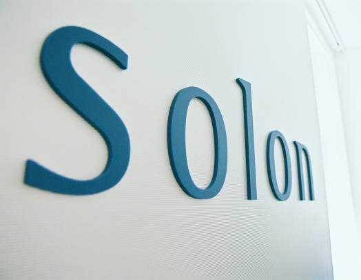 Solon Management Consulting GmbH & Co. KG Kardinal-Faulhaber-Straße 6 80333 München Phone: +49 (0) 89 210388-0 Fax: +49 (0) 89 210388-44 www.solon.