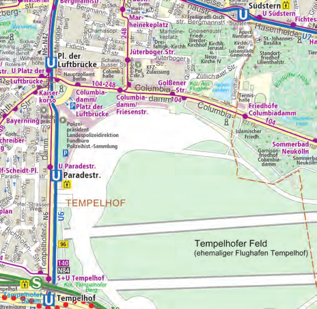 Die Anbindung ist nicht zuletzt aufgrund der zentralen Lage hervorragend: Die Stadtautobahn A 100 ist mit dem PKW nur wenige Minuten vom