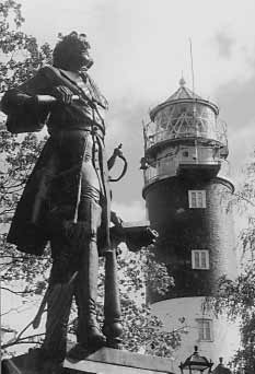 Ein beliebtes Ausflugsziel für Hamburger und ihre Gäste ist der Leuchtturm auf der zur Hansestadt gehörenden Elbinsel Neuwerk.