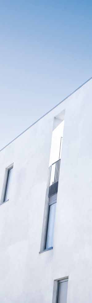 Maßgeschneiderte Lösungen für Sie Ob Holz-Aluminium Fenster, Pfosten-Riegel-Fassaden-Systeme oder Aluminium Haustür-Systeme: unsere Kunden erhalten ihre Bauelemente aus einer Hand.