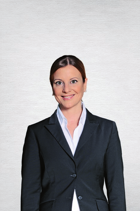 Referenten Martina Zimmermann, Betriebsökonom FH, CIIA Martina Zimmermann ist seit November 2004 bei der Zürcher Kantonalbank für die Akquisition und Beratung von institutionellen Kunden tätig.