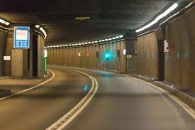 DAB+ Versorgung der Autotunnel in der Schweiz Bis Ende 2018 200