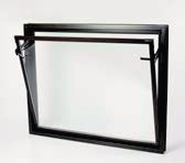 Produktinformationen Allgemein Fensterrahmen wie auch Anschlagrahmen sind aus Aluminium oder aus braunem, durchgefärbtem, robustem UV- und alterungsbeständigen Kunststoff gefertigt Das Fensterglas