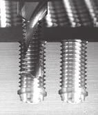 Bohrgewindefräser BGF, UBGF, DBGF Seite Einschraublängen Schnittbild eines durch Bohrgewindefräsen hergestellten Gewindes. Typisch ist der Freistich, welcher bei der Bearbeitung entsteht.
