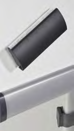 Papierhaken für Flipchart-Papierblöcke; lässt sich an alle Standardformate anpassen n Einfach stufenlos höhenverstellbar; die ideale Schreibhöhe kann bequem eingestellt werden n Tafelgröße: H 105 x B