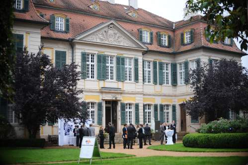 Schlosshof Der