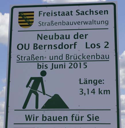 begannen die Bauarbeiten für die Ortsumgehung östlich von Bernsdorf (Strecke Kamenz Hoyerswerda).