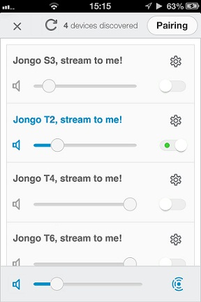 Wenn alle gewünschten Jongos ausgewählt sind, wird der Text blau dargestellt, und nach einer kurzen Pause hören Sie Audiodaten von diesem Jongo.