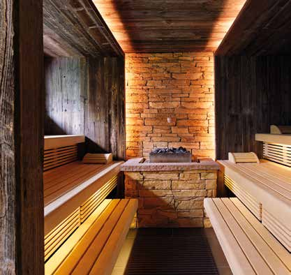Gartensauna Wellness-Einrichtungen Arminius Therme & Spa (inklusive) Textilfreier Bereich: Whirlpool (34 C) Finnische Sauna (85 C) Gartensauna (75 C) Aroma Bio-Sauna (55 C / 45% Luftfeuchtigkeit)