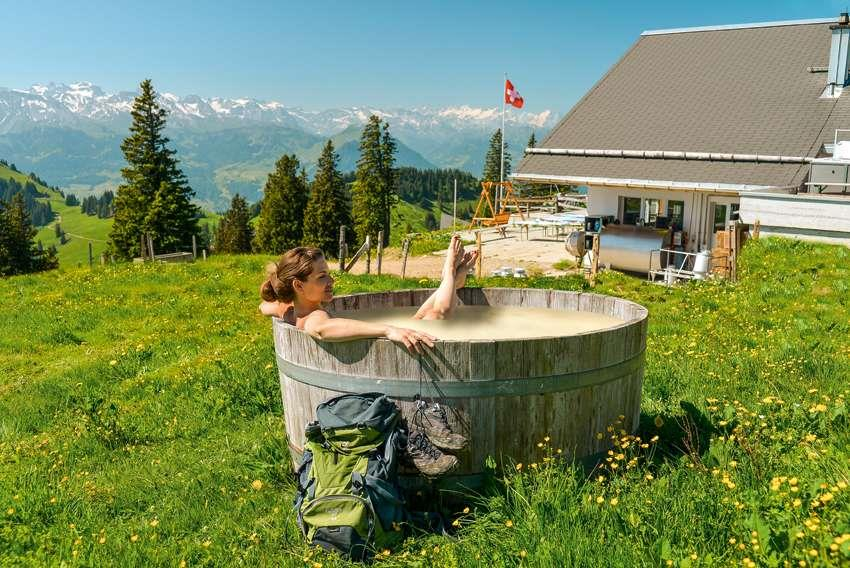 share share share Die Superlative: Eine Wanderung auf der Rigi vom Kurort Rigi-Kaltbad über die Scheidegg bis zum Urmiberg bietet eine der schönsten Aussichten der Schweiz.