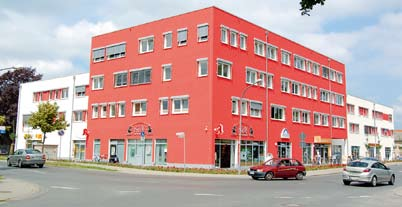 Personenstandswesen Standesamt, Rathaus, Tel.: 03322 281-191 bis -192 Personalausweise, Pässe Bürgerservice* (Meldewesen), Rathaus, Tel.