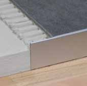 Belagsabschlüsse für Wand- und Bodenbereiche Blanke Schwellenprofil Edelstahl Das Blanke Schwellenprofil aus Edelstahl dient dem Belagsabschluss bei unterschiedlichen Belagshöhen, speziell im