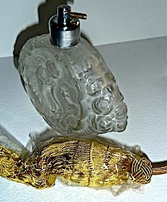 Abb. 2012-2/58-02 Perfume bottle with original atomizer bulb &