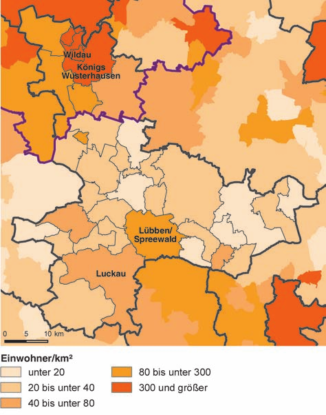 Bevölkerung Dahme-Spreewald weist eine EW-Zahl von 161.000 (Dezember 2004) und mit 71 EW/km 2 die geringste Bevölkerungsdichte von allen Berliner Umlandkreisen auf.