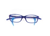 Airwear ) : Brillenbügel plus Silikon-Brillenhalter (optional Silikon-Kopfband, abnehmbar, in änge variierbar) Alter: 12-16 Jahre (Testmodell: Größe 48/17/140) Rahmenfarbe: schwarz, dunkelblau,