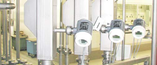 CoriolisMaster MC2 Hygienic für die Prozesstechnik Sensyflow FMT500-IG im industriellen Einsatz Coriolis