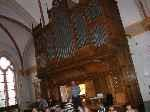 21.06.2013 Viel Wind auf der Orgelbühne Unsere Schüler besuchten heute die Christophoruskirche, um mit Hilfe von Herrn Lutermann, dem Organisten der katholischen Kirchengemeinde St.