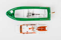 Schiffsmodelle SAR Boot Bestell-Nr. 3061/00 Das Modellboot ist einem Seenotrettungsboot nachempfunden und wird aus tiefgezogenen Kunststoffteilen aufgebaut.
