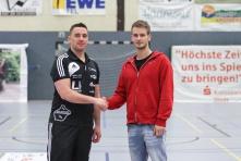 Neues vom Verein: 2. Herren mit Neuzugang Bereits in der letzten Woche präsentierte Klaus Meinke einen Neuzugang für die Drittligareserve des SV Beckdorf.